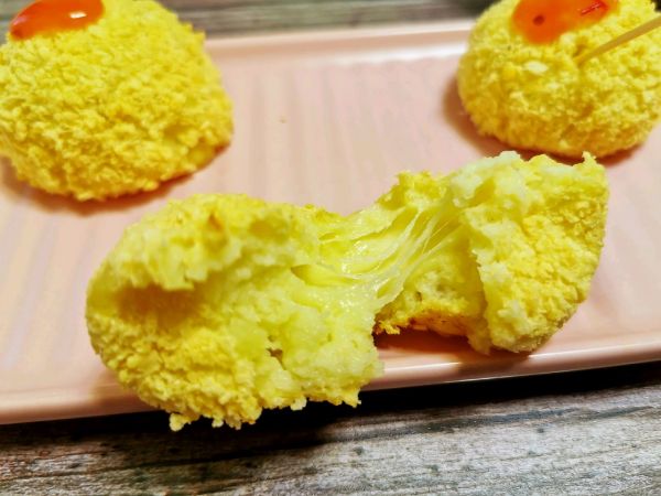 爆浆芝士土豆球