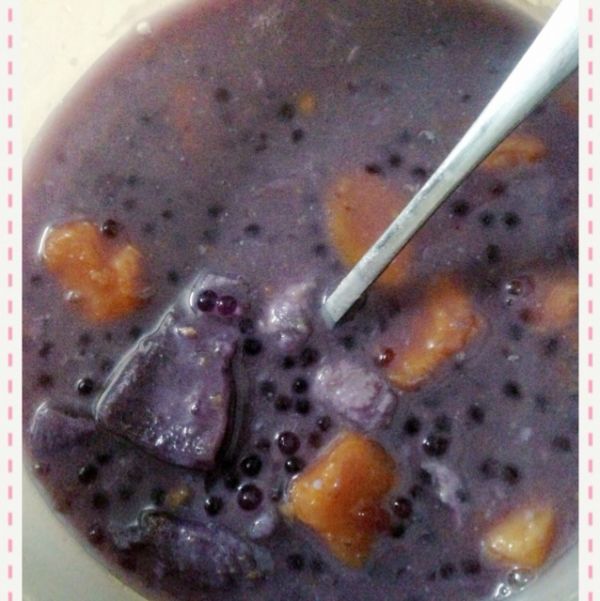 双薯牛奶西米露