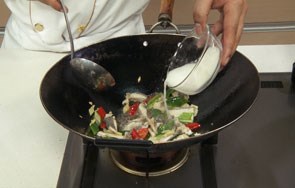 家常菜：辣椒炒牛肚