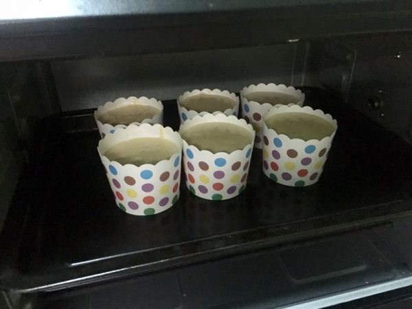 奥利奥向日葵纸杯蛋糕#美的FUN烤箱.焙有FUN儿#