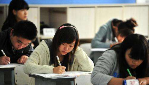 成人高考报名，现场确认之后，教育局能给删除吗？急急急！