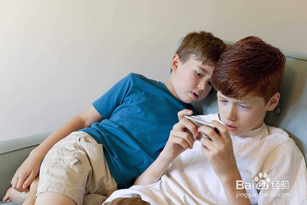 如何防止孩子玩手机