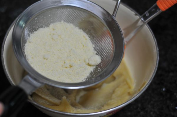 玫瑰花杏仁曲奇饼