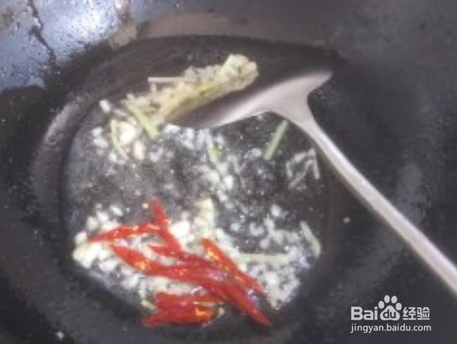 醋溜豆芽的做法以及步骤