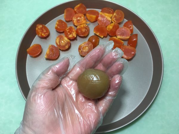 莲蓉咸蛋黄月饼