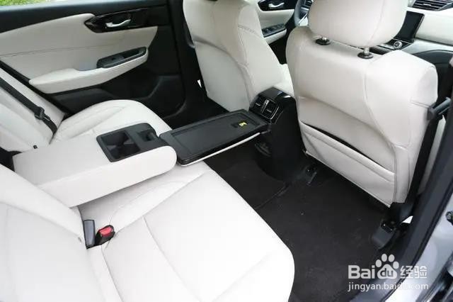 本田车，大过速腾省过轩逸，现已降至不足8万