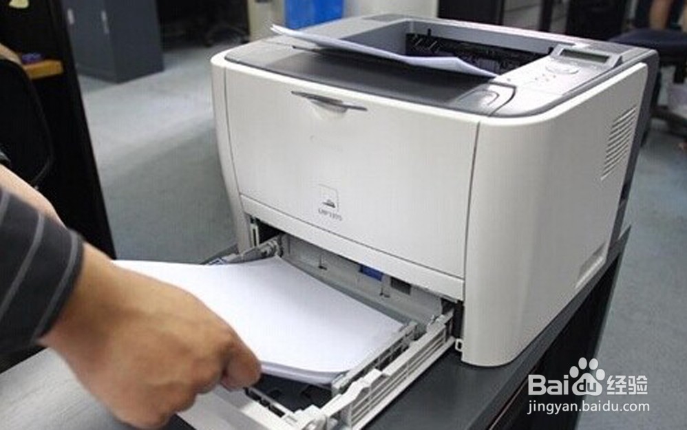 如何申请汽车自动进口许可证