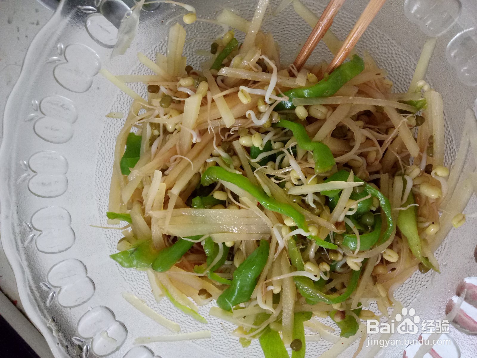 凉拌青椒豆芽土豆丝