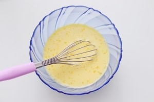 养生食补吐司鸡蛋布丁杯的做法