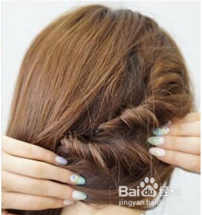 精心完美的盘发