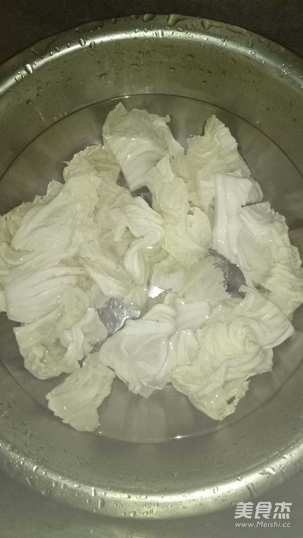 木耳炒白菜的做法