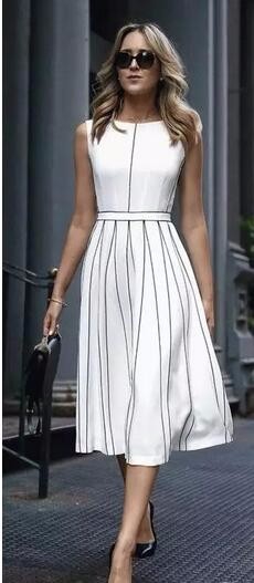 上班女性要怎么穿才得体