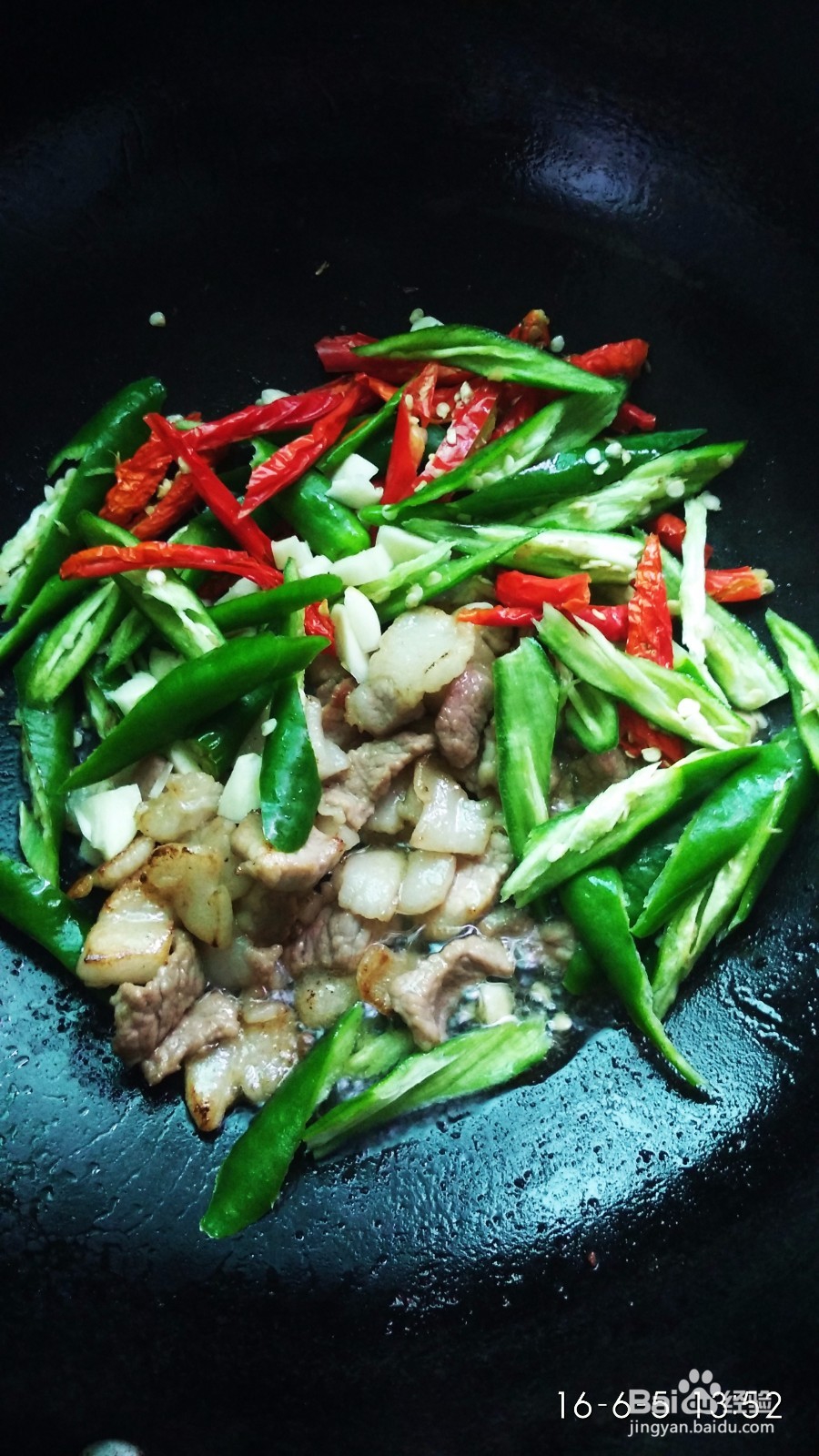 香菇炒肉的家常做法