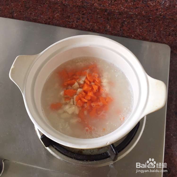 除了米粉,小月龄宝宝还能吃什么?