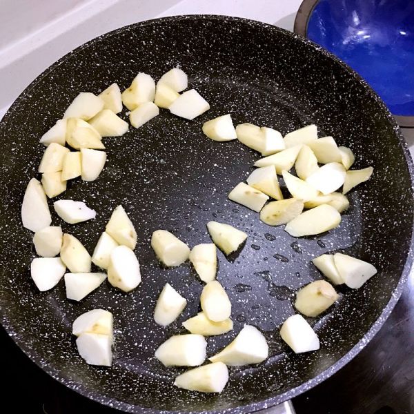 黑椒山药牛肉粒