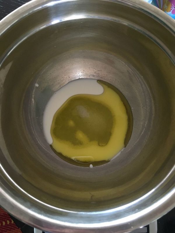 可可漩涡奶油裸蛋糕