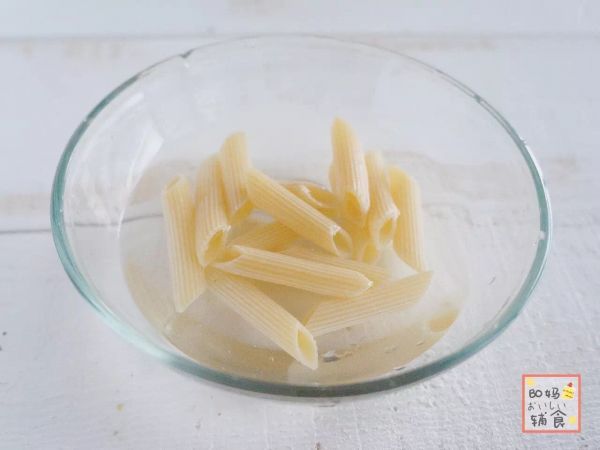 奶酪鳕鱼蒸蛋意面