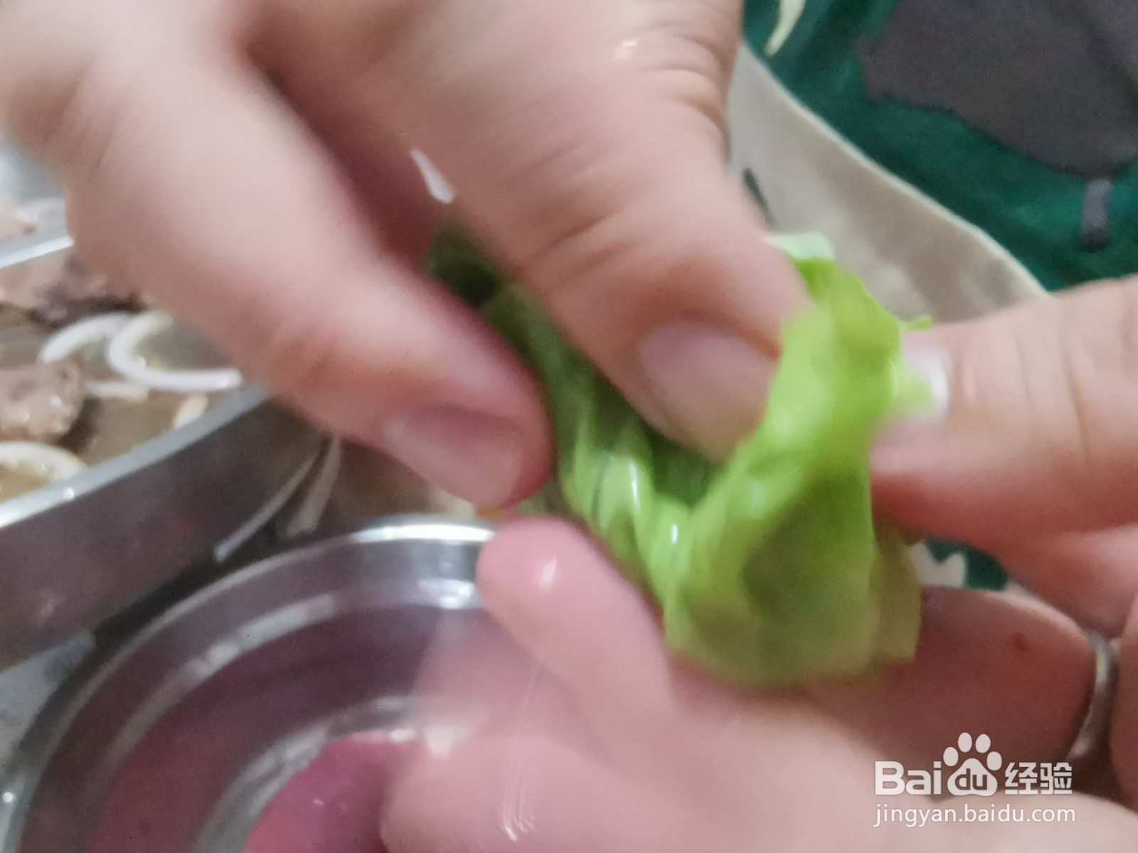 烤五花肉的吃法