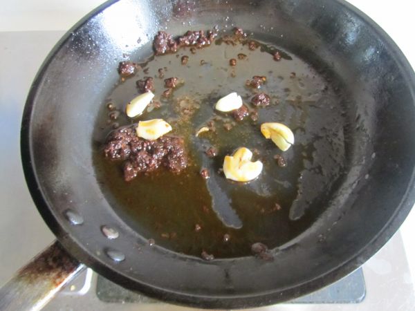 青椒腐竹炒肉片