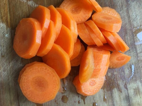 奶香胡萝卜馒头