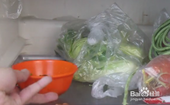 冰箱去除异味的方法，你也来试一下吧