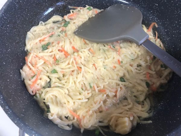 不加一滴水零厨艺土豆饼