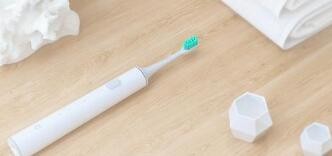 澎湃电动牙刷怎么拆开