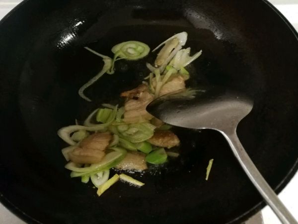 猪肉白菜炖粉条