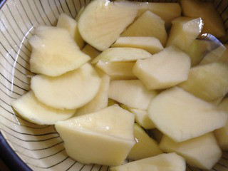 美味拔丝土豆,制作简单又不费食材