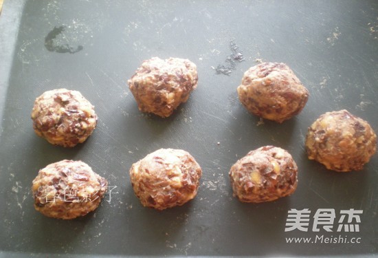 小猪豆沙包的做法