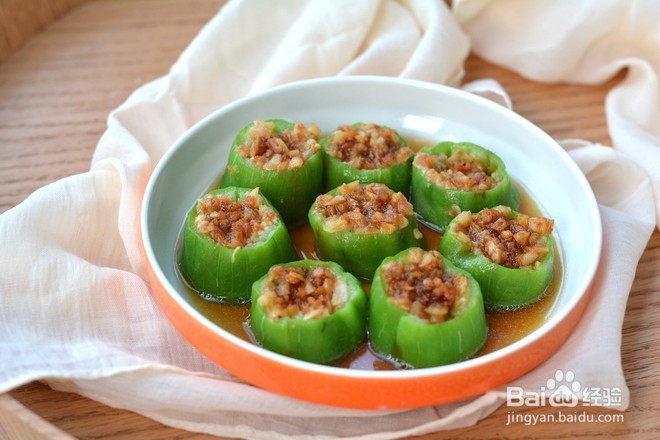 金蒜蒸丝瓜的做法