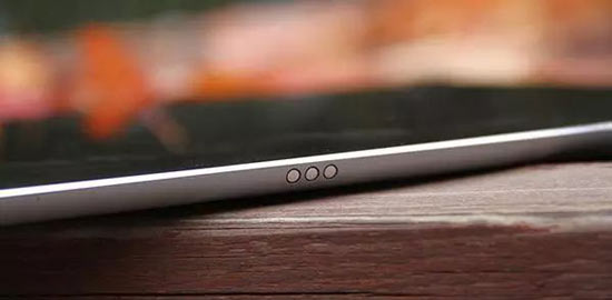 iPad Pro 上的 Smart Connector 可以拿来做什么