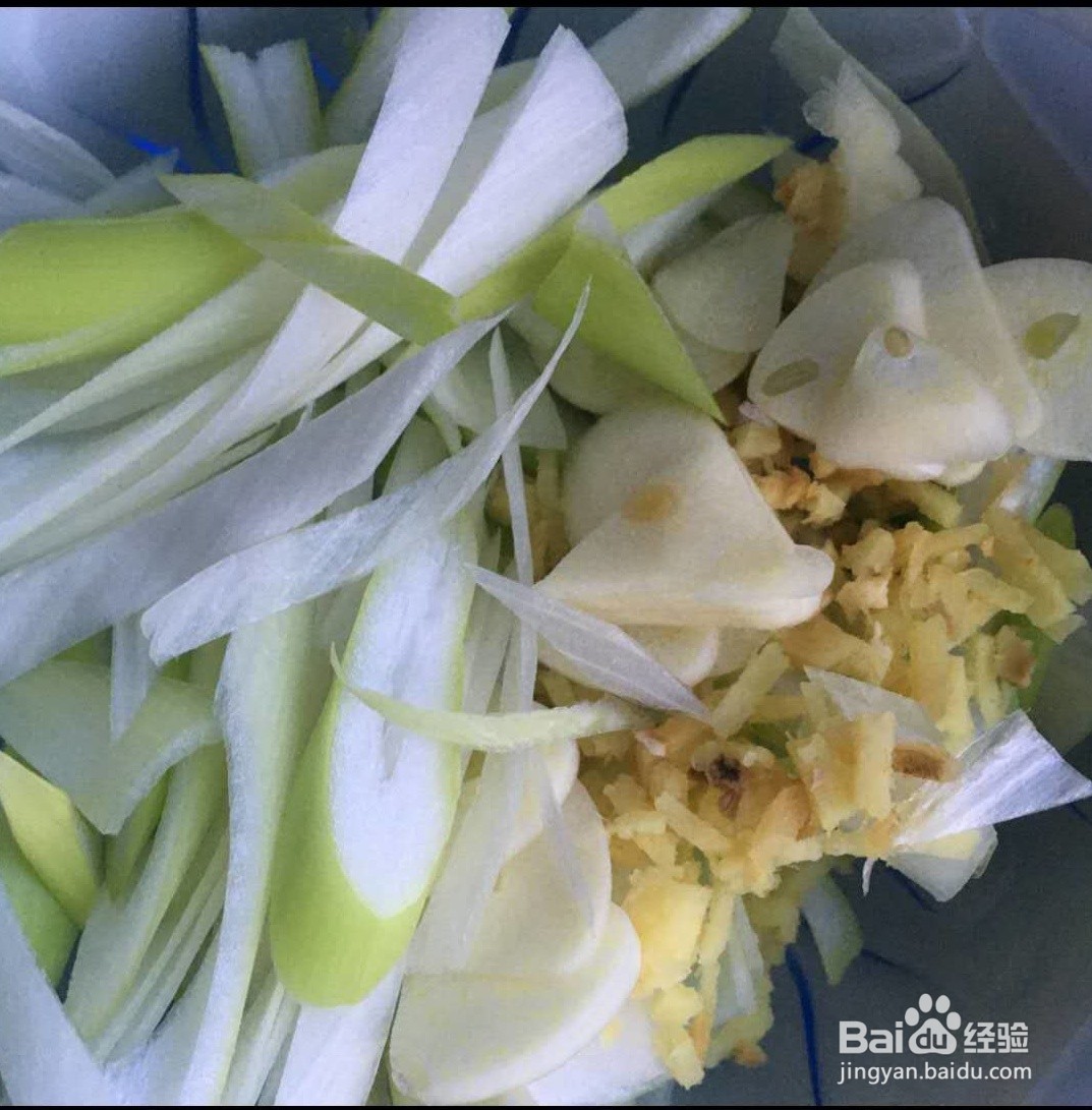 如何制作家常回锅肉?