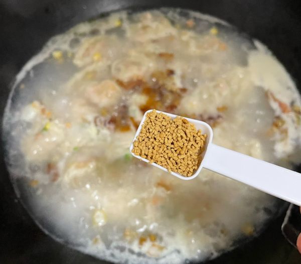 青菜海鲜饺子汤