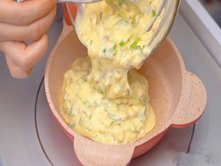 生菜口蘑煎饼怎么做
