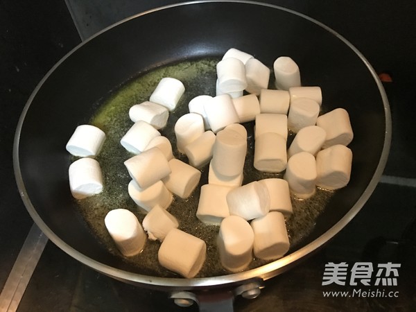 蔓越莓牛轧糖