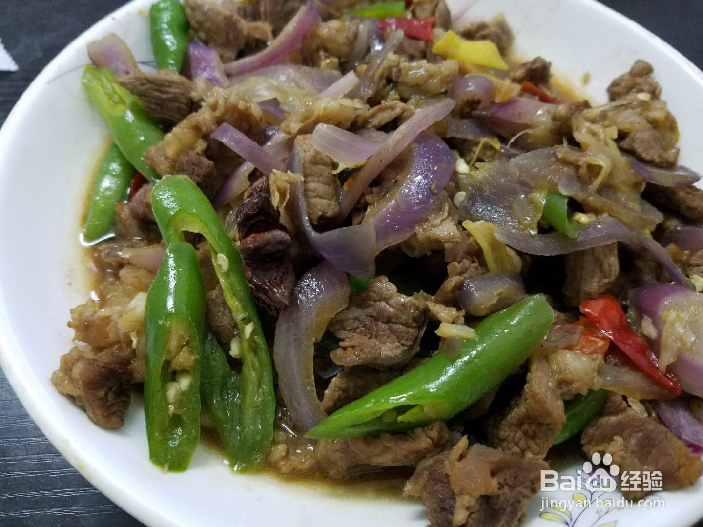 青椒炒牛肉怎么做？