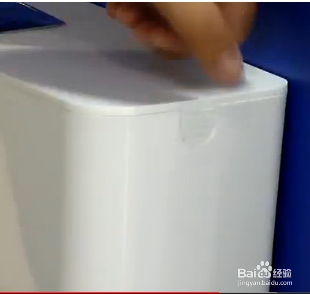 蹲便器怎样打开上盖