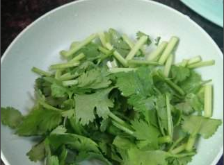 家常菜:凉拌鱼皮