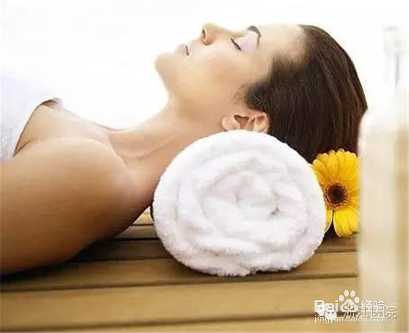 如何用毛巾热敷保健