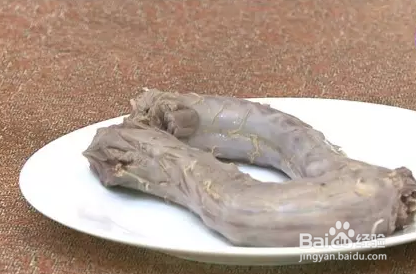 自制入味卤鸭脖!