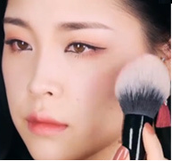 韩妆博主Leesu干玫瑰妆