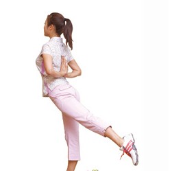 纤腰瘦腿瑜伽动作夏季打造火辣身材