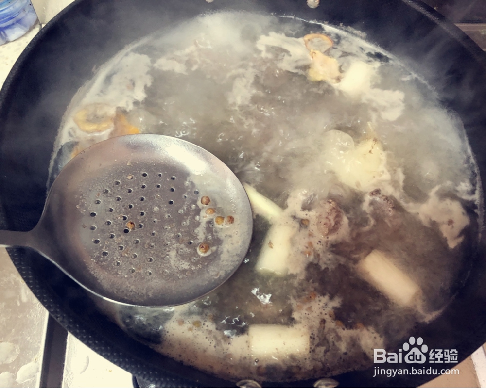 懒人做清炖羊肉萝卜汤