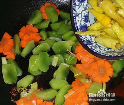 家庭版泡椒鹌鹑蛋的做法