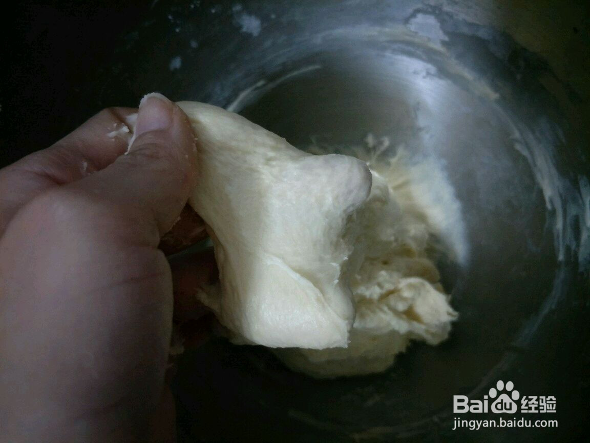 松软豆沙面包圈的做法