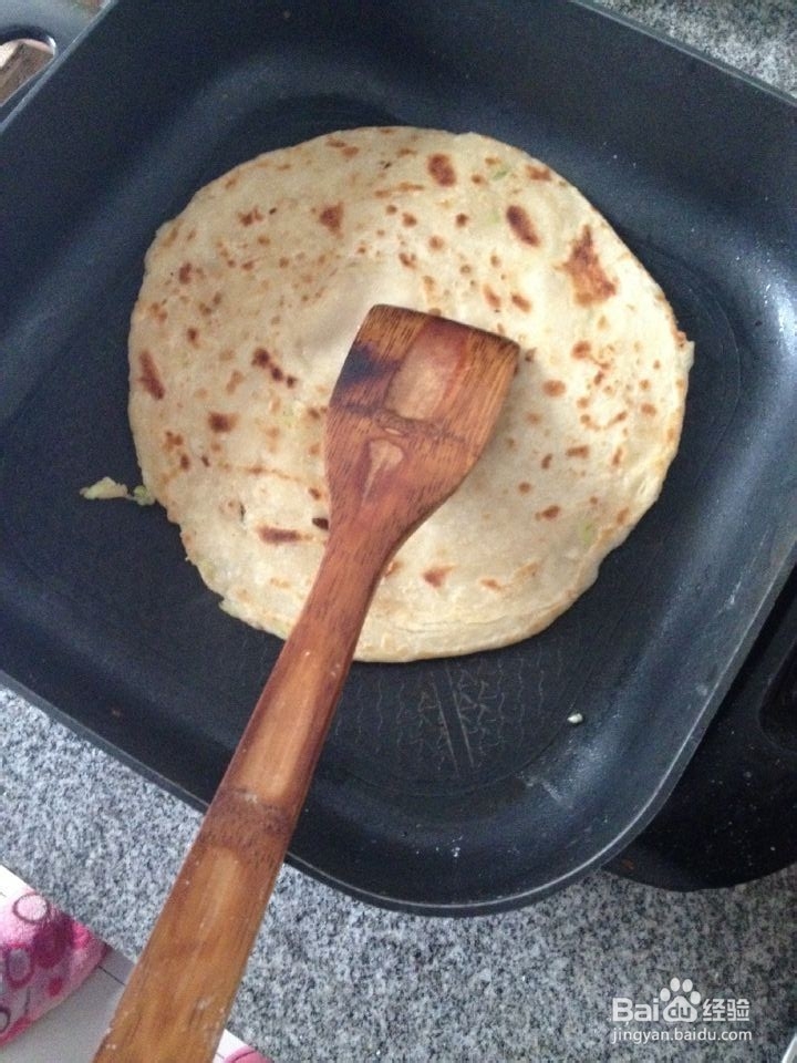早餐烧饼油饼怎么做~