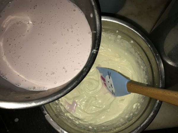 酸奶慕斯婚庆蛋糕