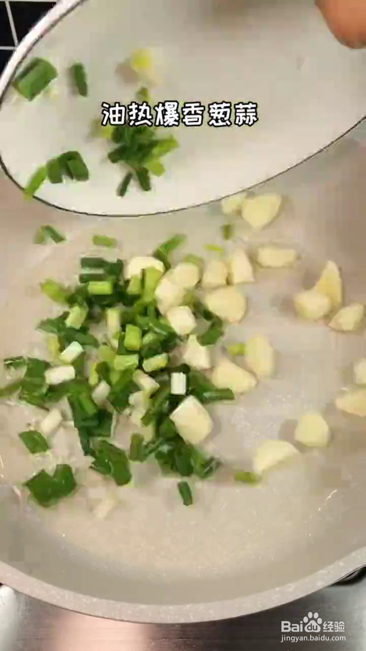 如何制作简单好吃的辣子鸡？