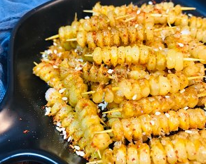 网红小吃——牙签玉米粒